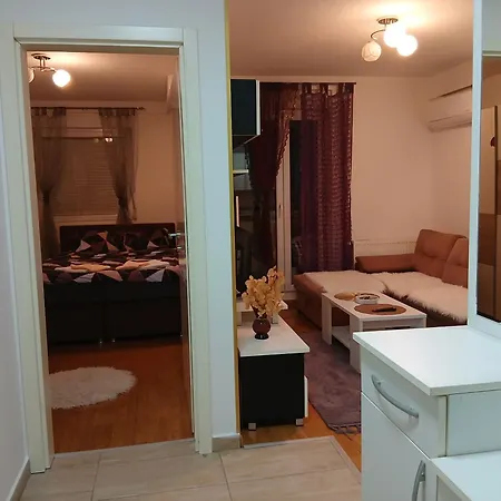 Cakarevic شقة دوبوي